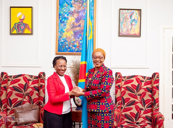 Coopération culturelle entre la RDC et le Venezuela   : Yolande Elebe et Laura Évangélisa cogitent sur une collaboration artistique